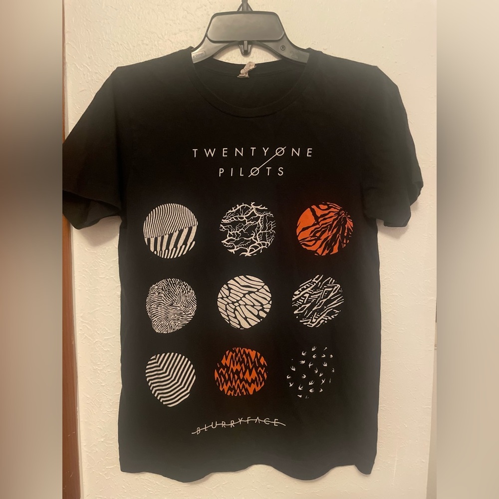 TWENTY ONE PILOTS ALBUM BAND TEE ‘BLURRYFACE’